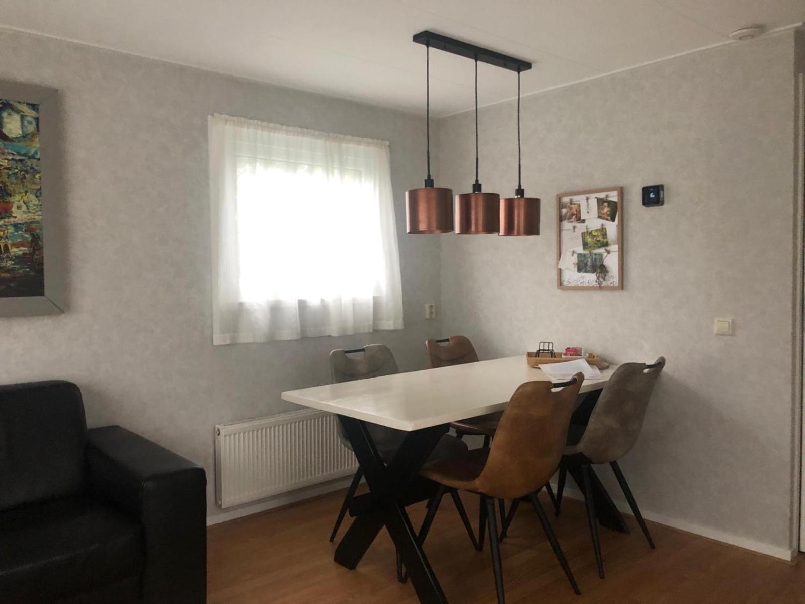 Вилла Vrijstaand Chalet In Bospark Hattemerbroek Экстерьер фото